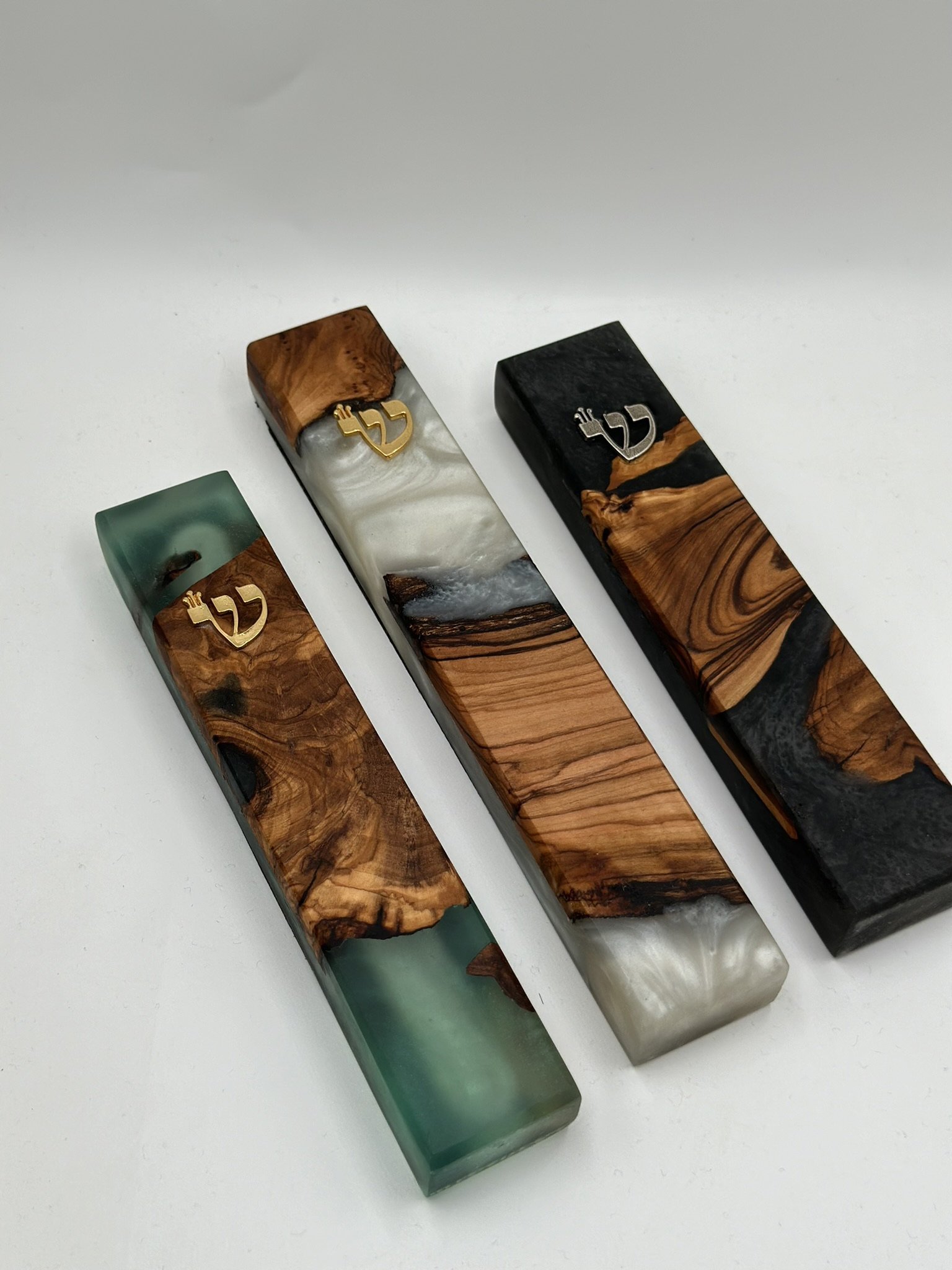 Handmade Modern Mezuzah Case Made of Olive Wood and Epoxy - Image 10
